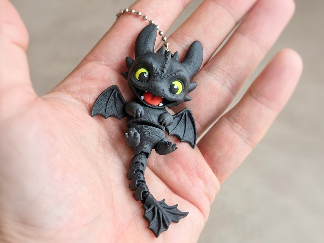 Articulated Night Fury Keychain – Flexible 3D Printed Dragon Collectible